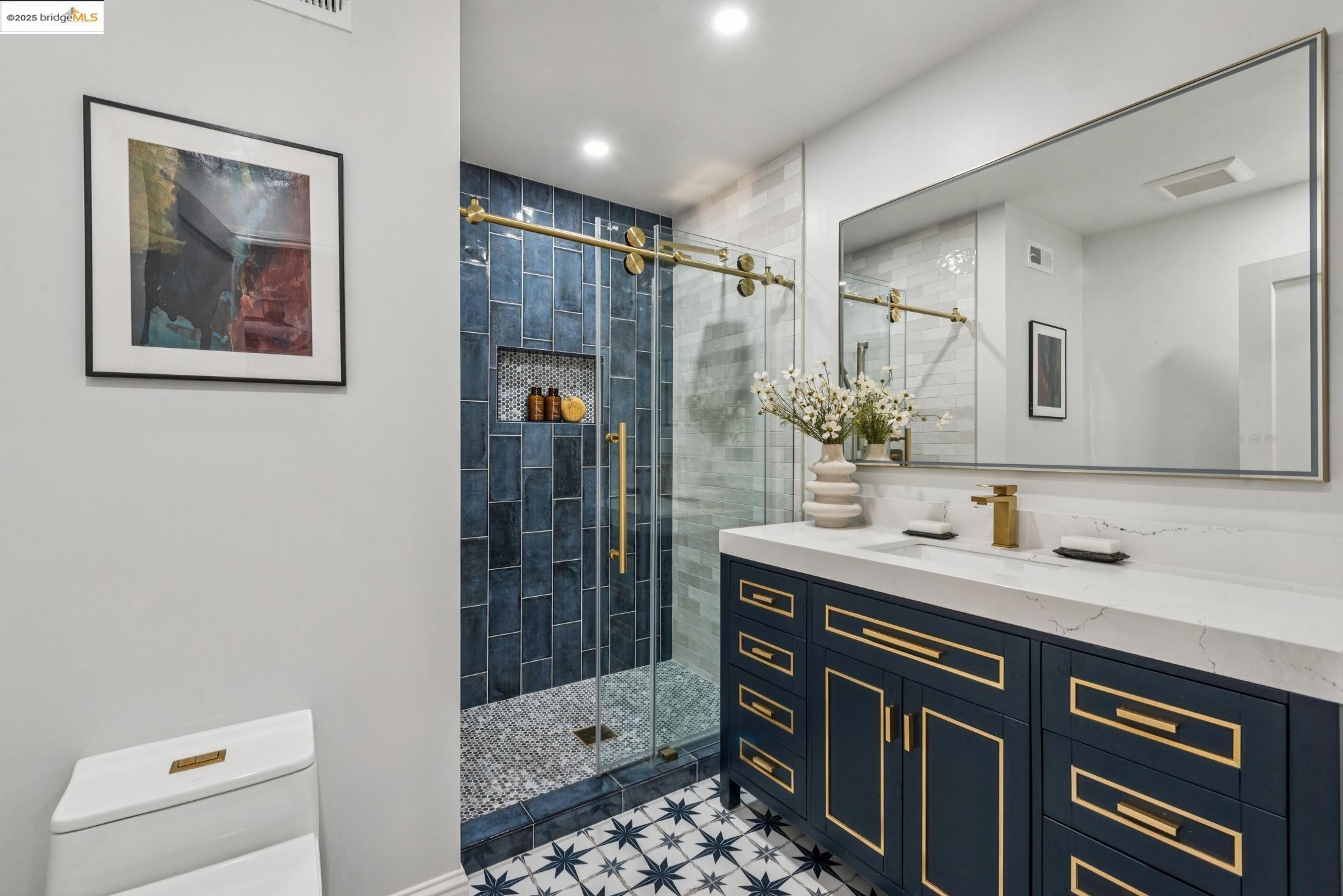 9 Yarmouth Court Oakland, CA 94619 - Photo 37 of 54