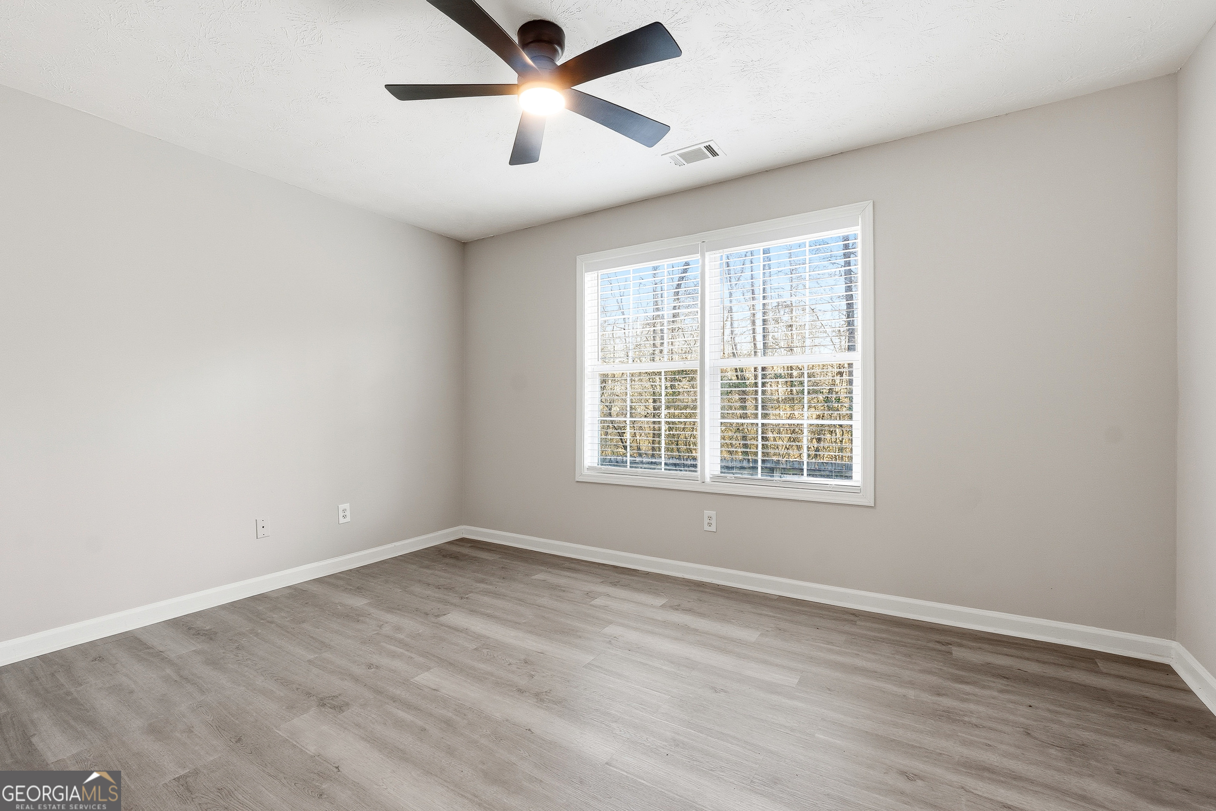 4480 English Loop Lithonia, GA 30038 - Photo 11 of 25