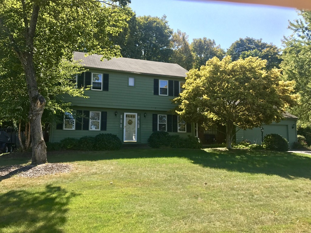 28 Robin Ridge Drive Agawam, MA 01030 - Photo 1 of 25 Gallery Image 1