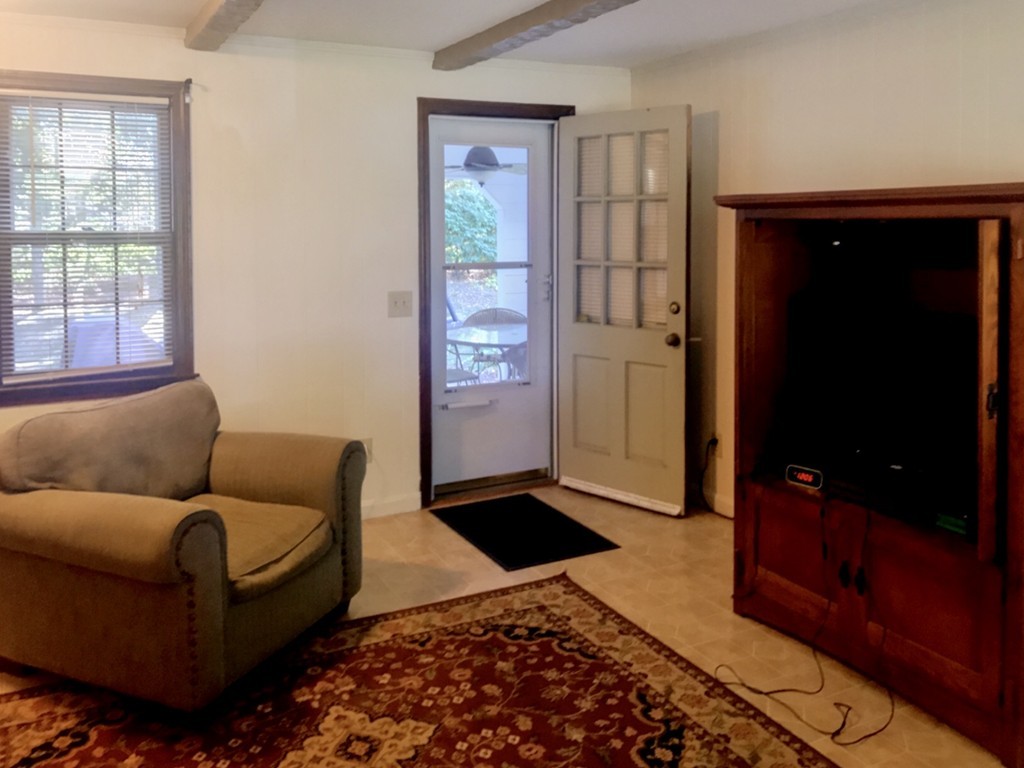 28 Robin Ridge Drive Agawam, MA 01030 - Photo 8 of 25 Gallery Image 8