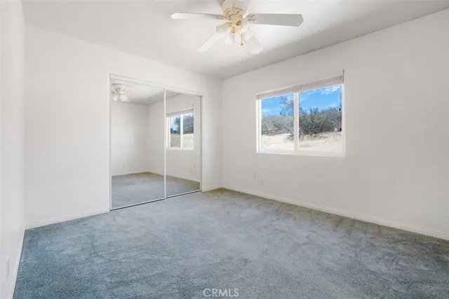 $455,000 | 11221 Omelveny Road, Oak Hills, CA 92344