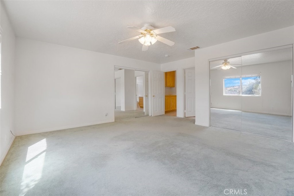 11221 Omelveny Road Oak Hills, CA 92344 - Photo 26 of 40