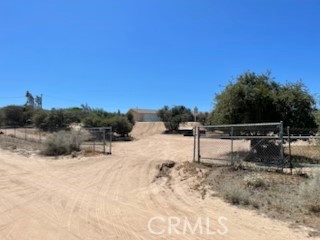 11221 Omelveny Road Oak Hills, CA 92344 - Photo 38 of 40 Front Gate