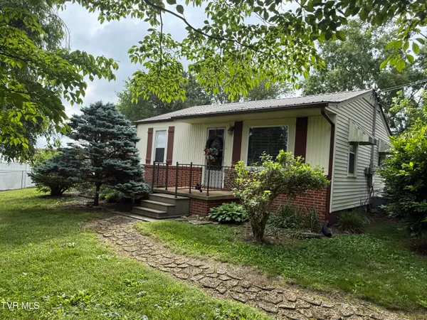 $309,900 | 2931 Watauga Road, Johnson City, TN 37601