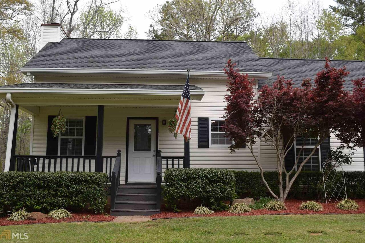 226 Lee Maddox Road Jackson, GA 30233 - Photo 1 of 1