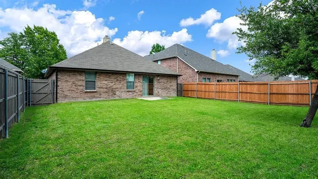 $2,195 | 5611 Crestwood Drive, Prosper, TX 75078