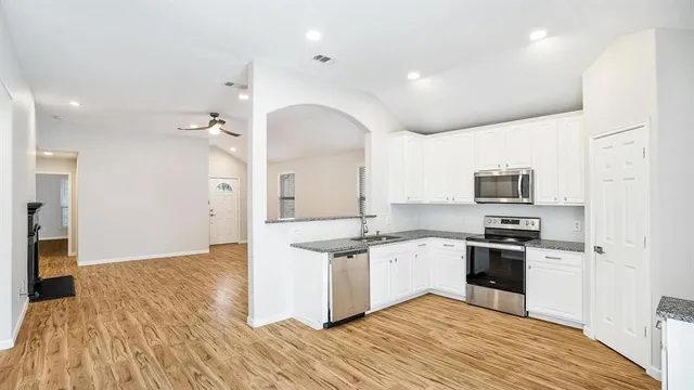 $2,195 | 5611 Crestwood Drive, Prosper, TX 75078