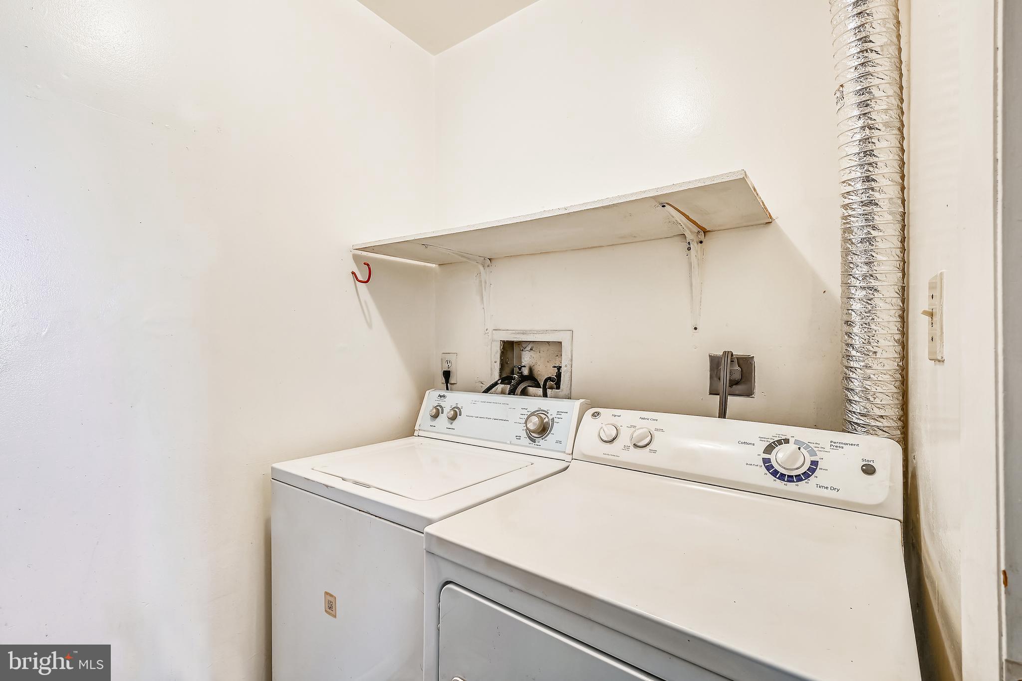 8606 Contee Road Laurel, MD 20708 - Photo 21 of 28 Laundry