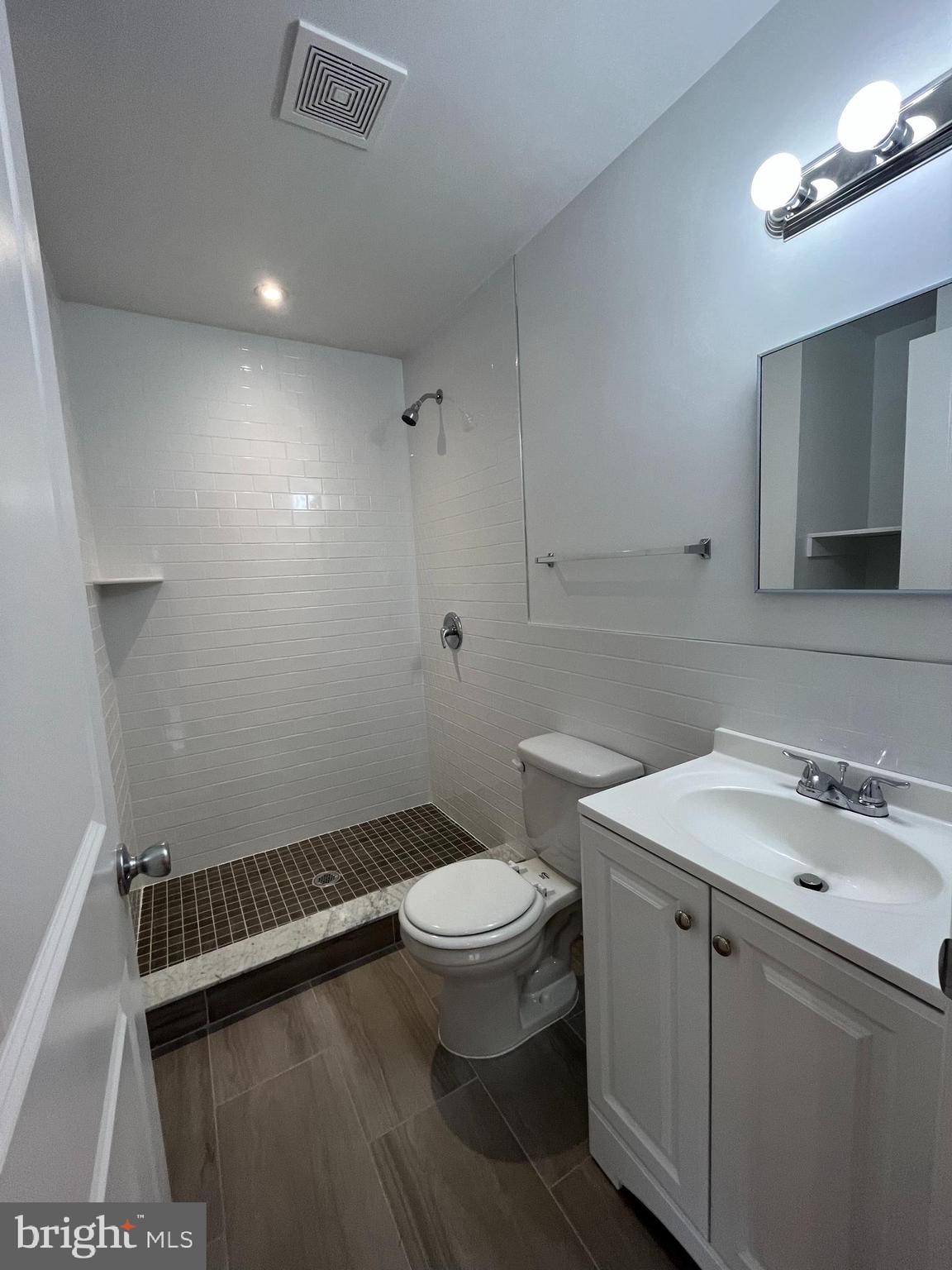 2103 Federal Street Philadelphia, PA 19146 - Photo 11 of 24