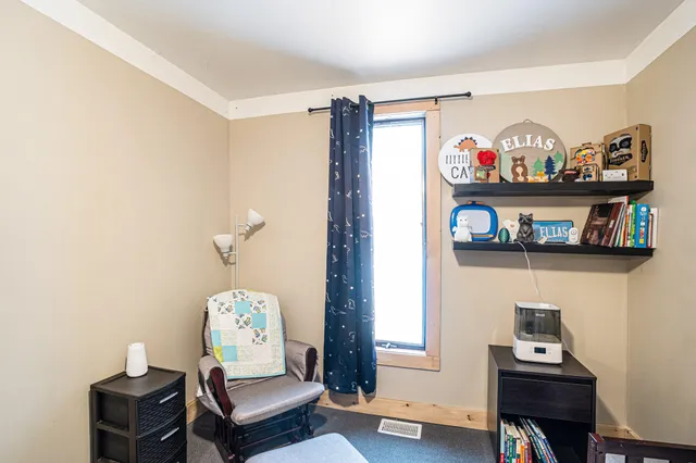 $373,000 | 323 South Truhn Road, Fowlerville, MI 48836