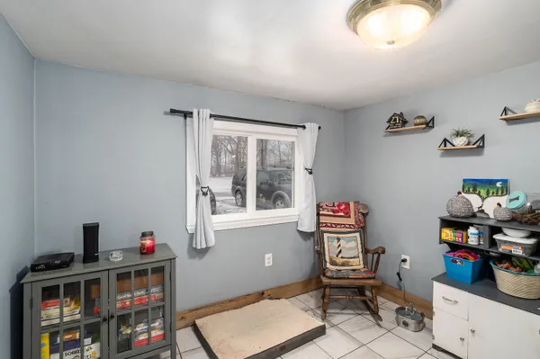 $344,500 | 323 South Truhn Road, Fowlerville, MI 48836