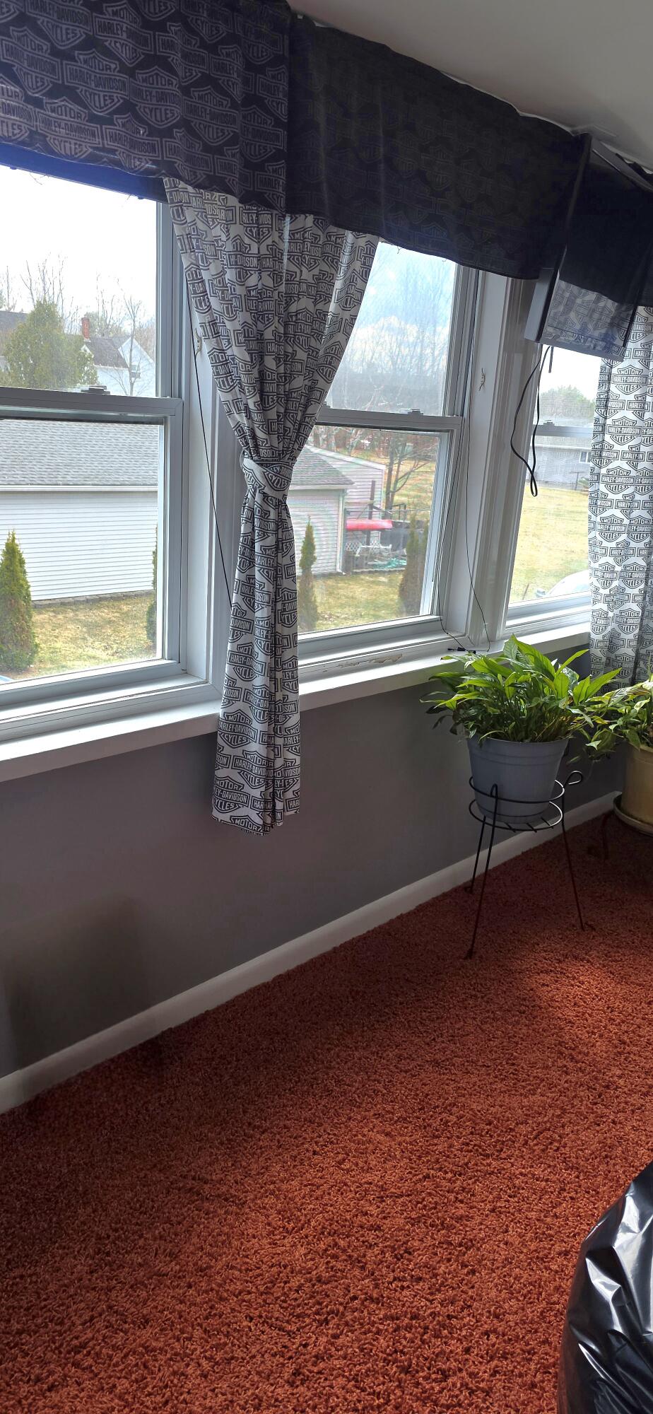 215 Cook Street Auburn, ME 04210 - Photo 18 of 29 20260411_143556