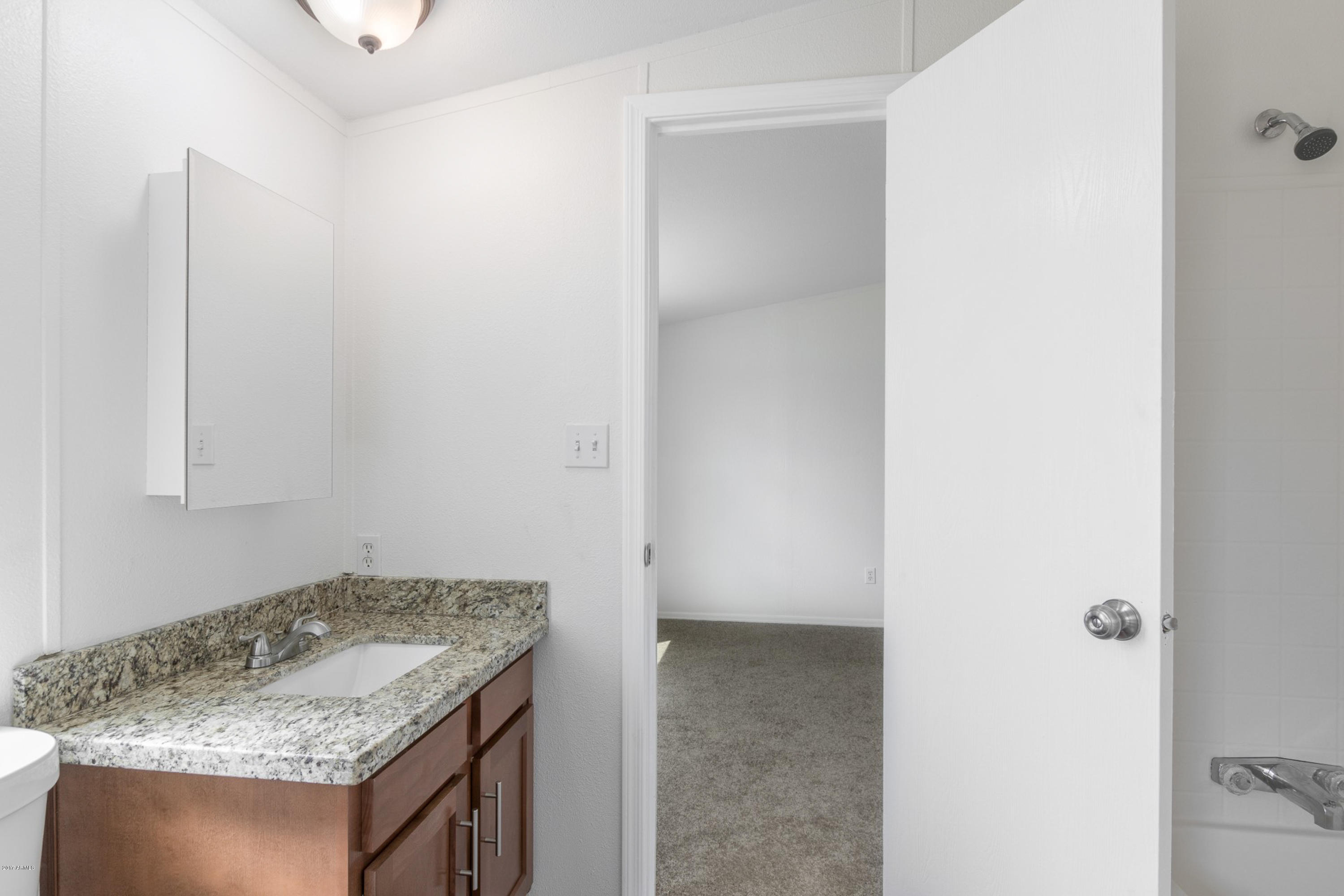 806 East Maddock Road Phoenix, AZ 85086 - Photo 17 of 42 0022-Maddock (24)