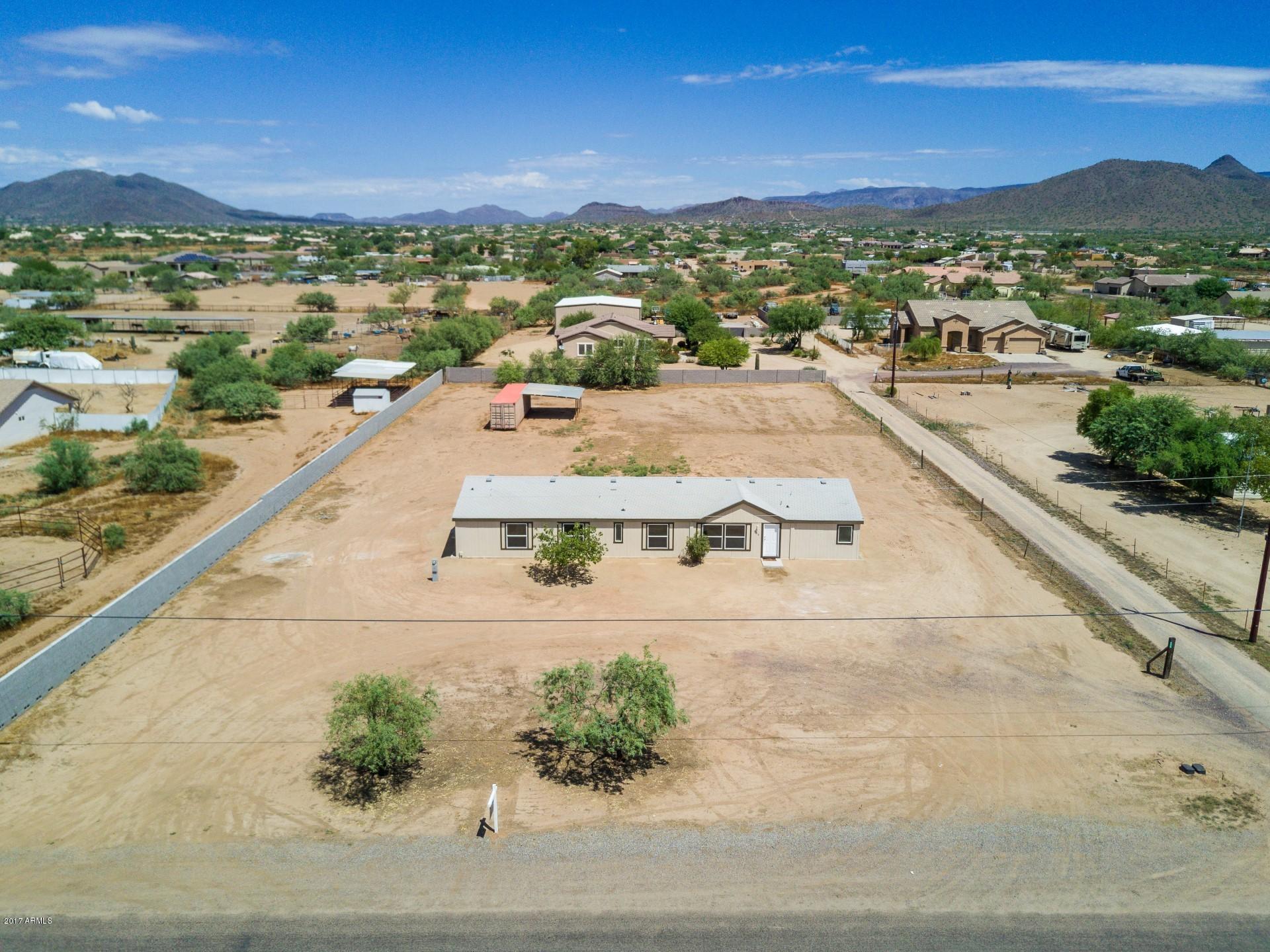 806 East Maddock Road Phoenix, AZ 85086 - Photo 41 of 42 0047-Maddock (7)