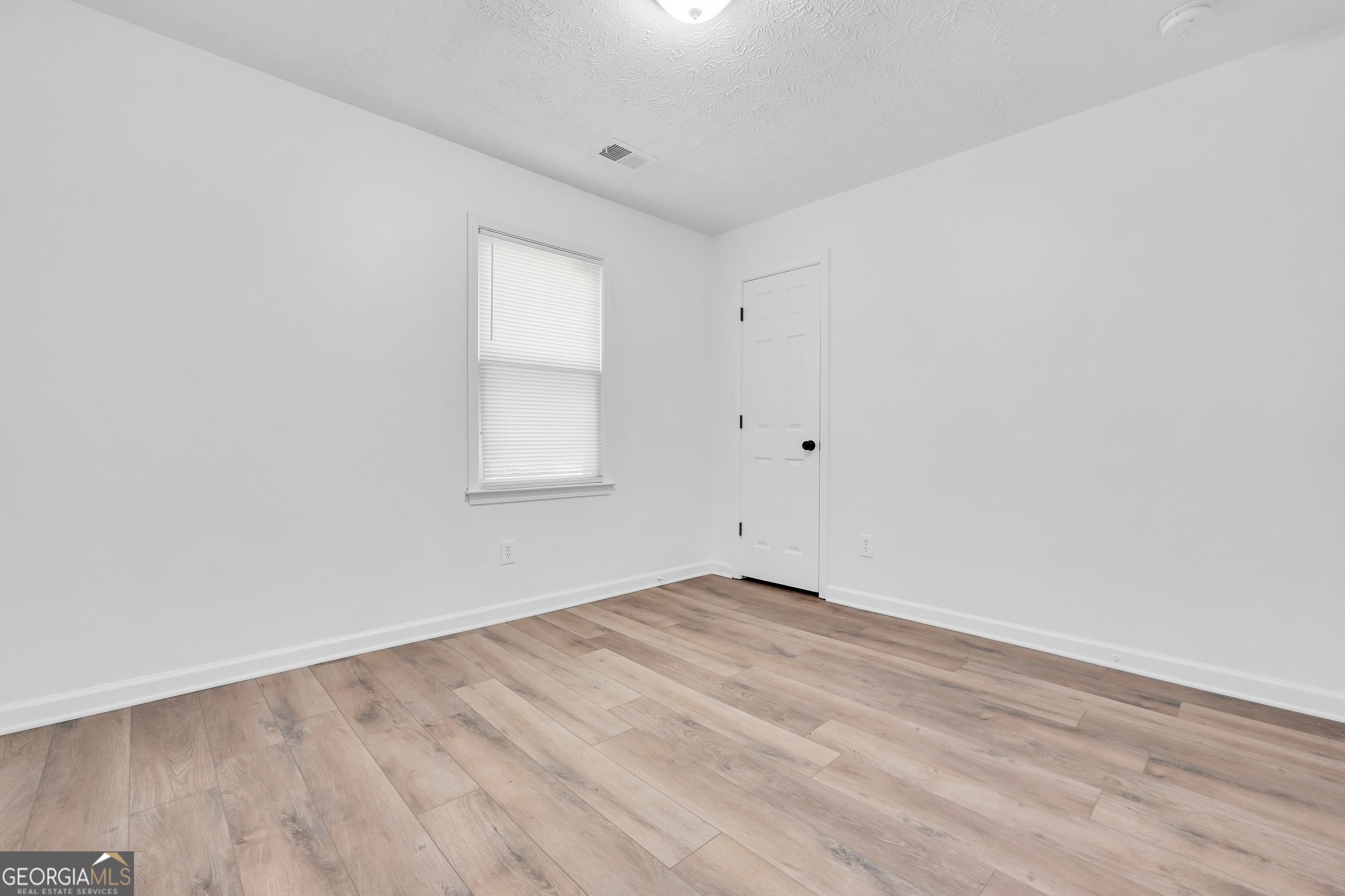 1187 Dixie Road Covington, GA 30014 - Photo 26 of 43