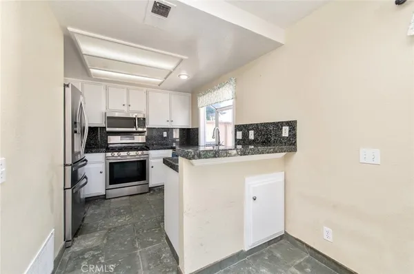 $3,500 | 21511 Kinsale Drive, Lake Forest, CA 92630