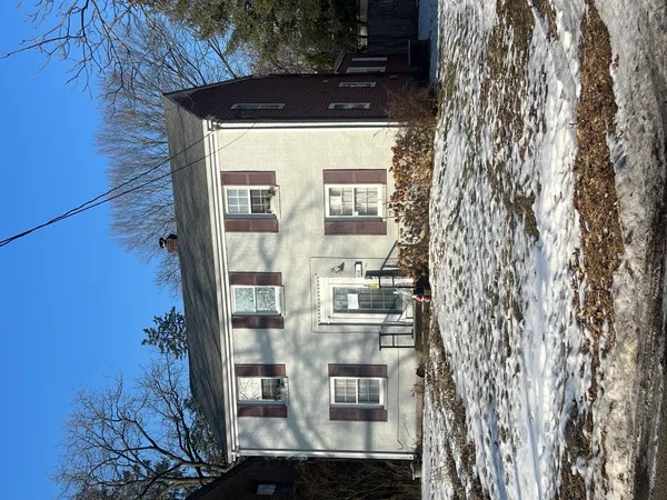 $191,970 | 216 Robert Avenue, Rockford, IL 61107