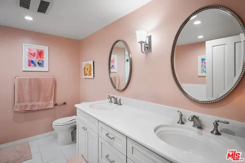 $4,998,000 | 837 North Bundy Drive, Los Angeles, CA 90049