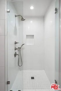 $4,998,000 | 837 North Bundy Drive, Los Angeles, CA 90049