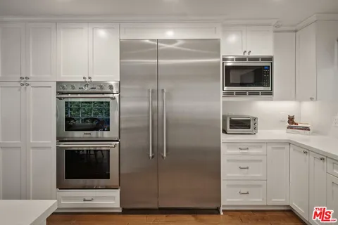 $4,998,000 | 837 North Bundy Drive, Los Angeles, CA 90049