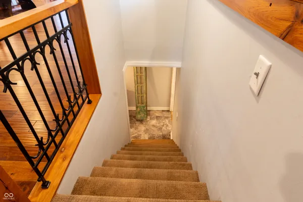 $362,500 | 2101 Elizaville Road, Lebanon, IN 46052