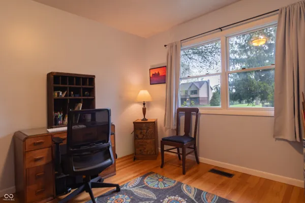 $362,500 | 2101 Elizaville Road, Lebanon, IN 46052