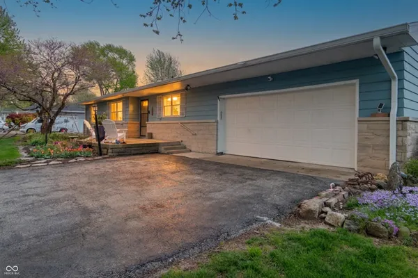 $362,500 | 2101 Elizaville Road, Lebanon, IN 46052