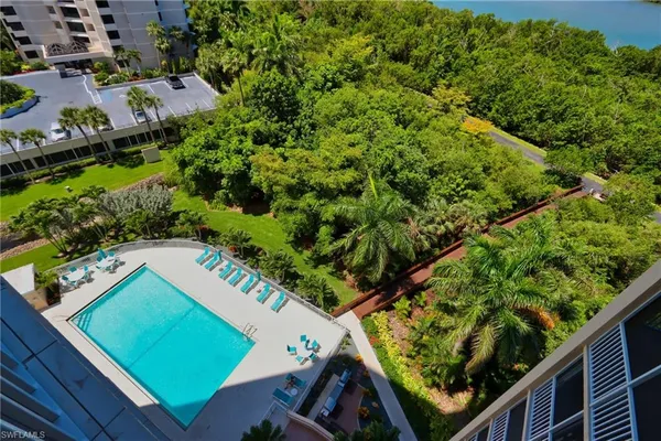 $12,000 | 5550 Heron Point Drive, Unit 902, Naples, FL 34108