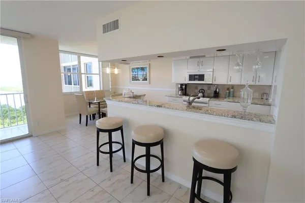 $12,000 | 5550 Heron Point Drive, Unit 902, Naples, FL 34108