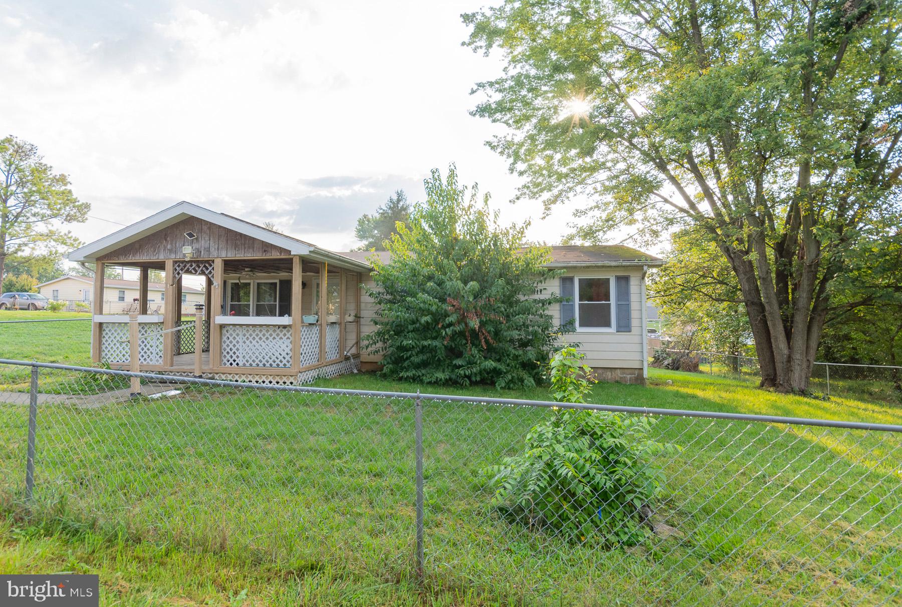 34 Walnut Road Ranson, WV 25438 - Photo 2 of 53