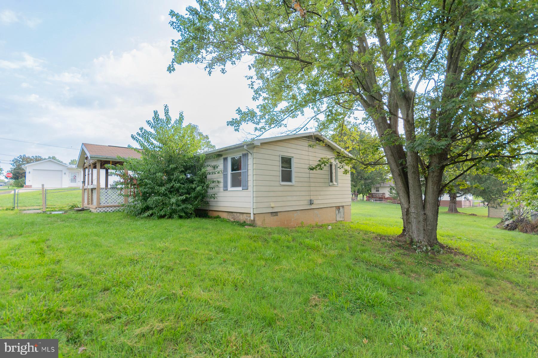 34 Walnut Road Ranson, WV 25438 - Photo 4 of 53