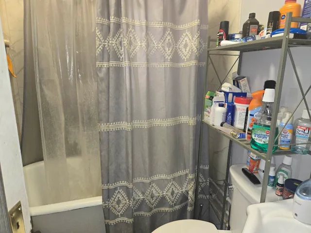 $149,900 | 615 Frances Street, Phoenix, IL 60426