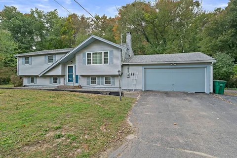 $549,000 | 40 Fairwood Drive, Pembroke, MA 02359