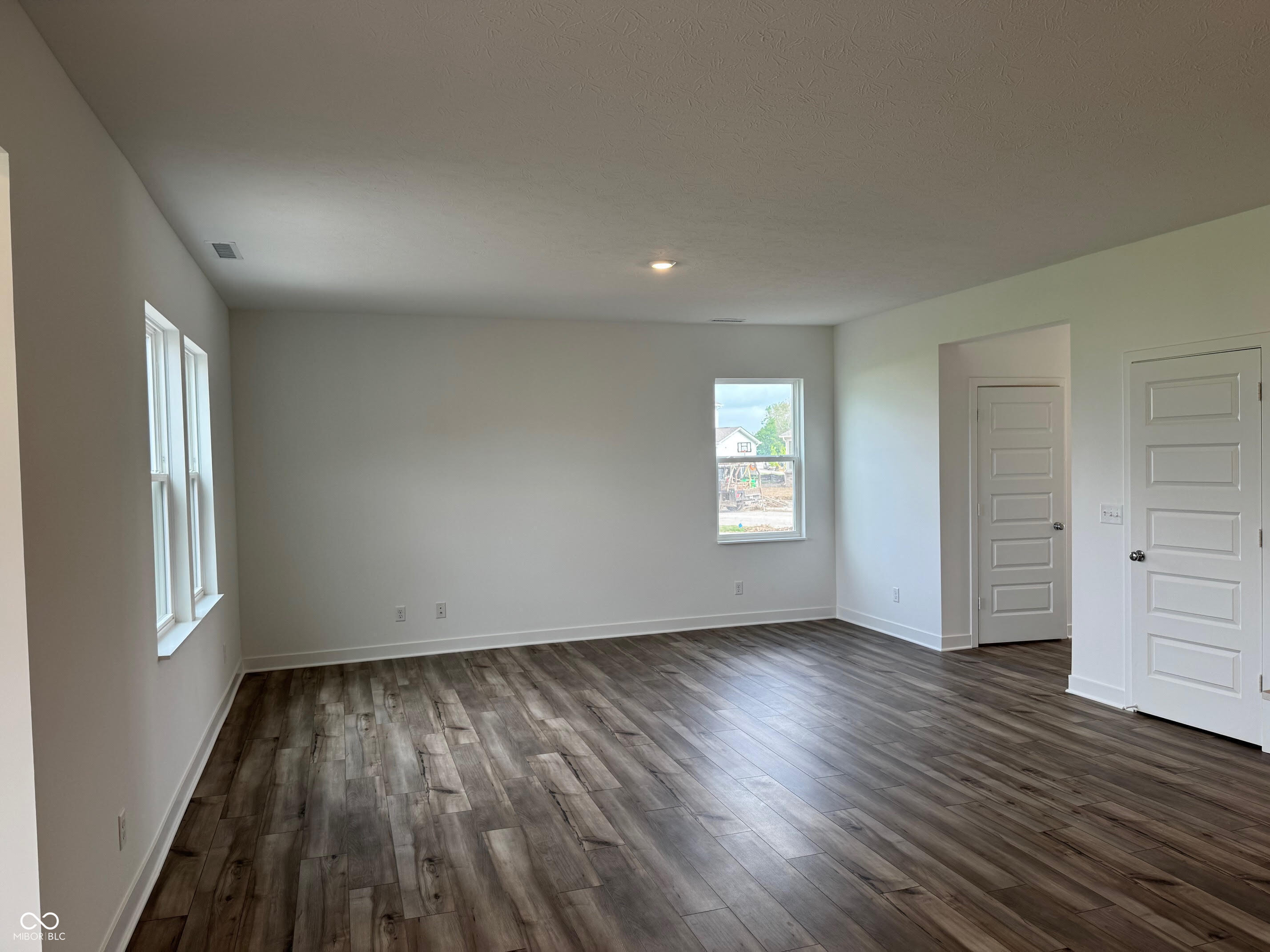 19758 Patcham Road Westfield, IN 46074 - Photo 4 of 29