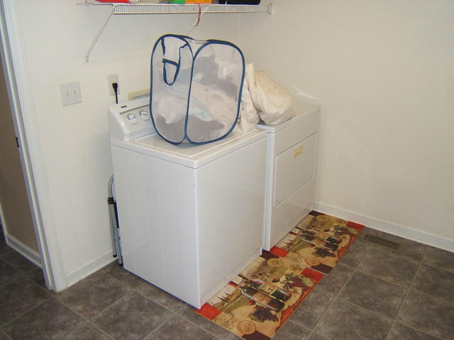 6729 Albert Road Roanoke, VA 24019 - Photo 7 of 29 LL Laundry