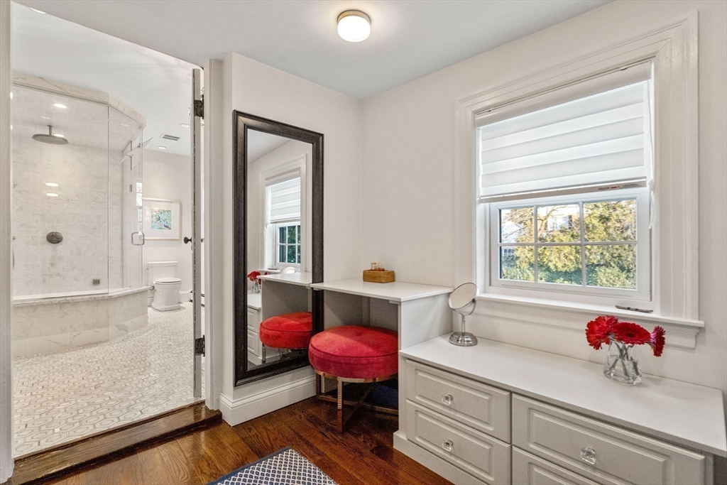 14 Prentice Road Newton, MA 02459 - Photo 25 of 42