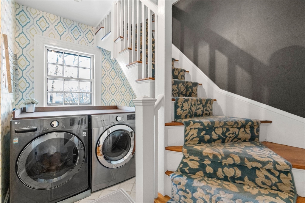 14 Prentice Road Newton, MA 02459 - Photo 31 of 42