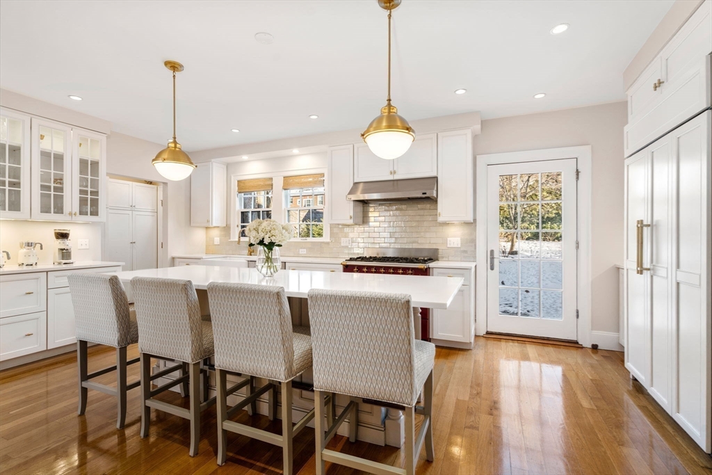 14 Prentice Road Newton, MA 02459 - Photo 6 of 42