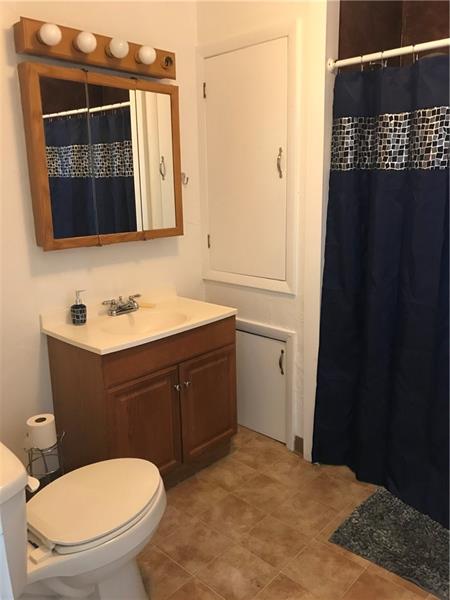 305 North 3rd Street Apollo, PA 15613 - Photo 17 of 23 Full bath