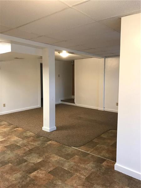 305 North 3rd Street Apollo, PA 15613 - Photo 10 of 23 Living room