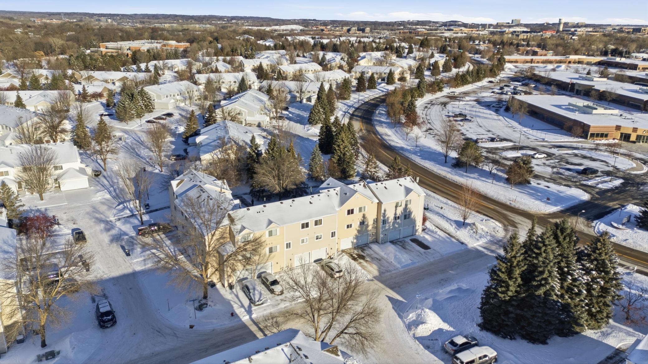 13098 Murdock Terrace Eden Prairie, MN 55347 - Photo 21 of 27