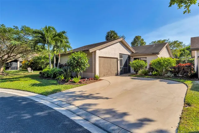 $398,788 | 2260 Seagrape Circle, Coconut Creek, FL 33066