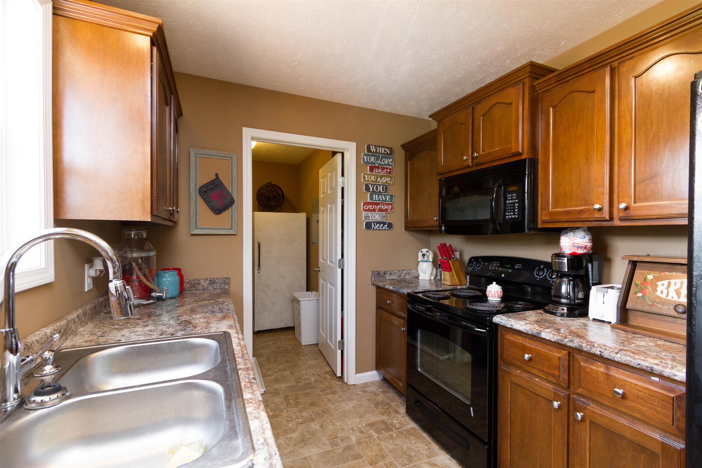 2065 Friendship Road Cross Plains, TN 37049 - Photo 11 of 30 Gallery Image 11