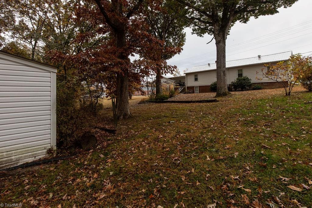 232 Joe Moore Road Thomasville, NC 27360 - Photo 15 of 20