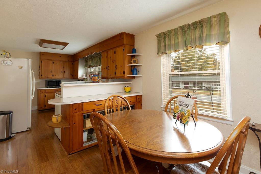 232 Joe Moore Road Thomasville, NC 27360 - Photo 6 of 20