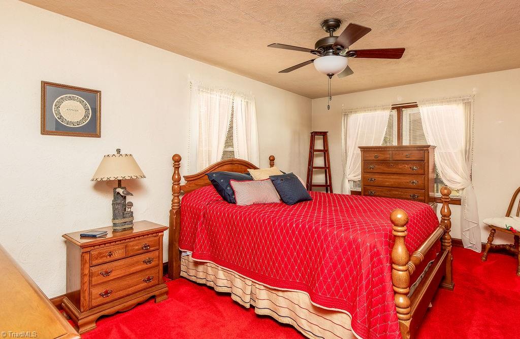 232 Joe Moore Road Thomasville, NC 27360 - Photo 10 of 20