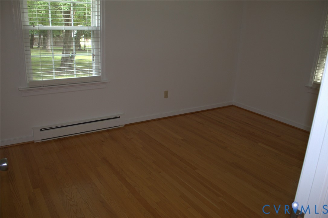 16524 Benmore Road Moseley, VA 23120 - Photo 34 of 43 an empty room with a window