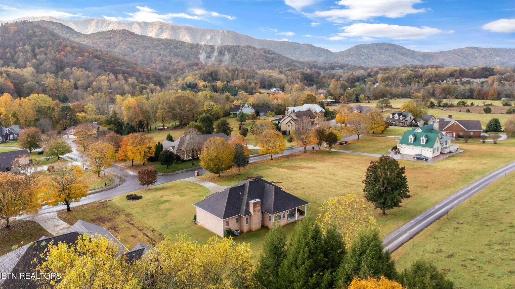 7613 Powderhorn Trail Townsend, TN 37882 - Photo 40 of 43 Gallery Image 40