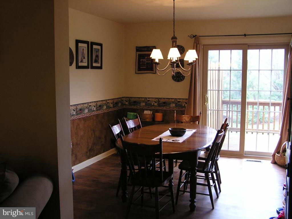 38 Greythorne Road Lancaster, PA 17603 - Photo 9 of 15 Gallery Image 9