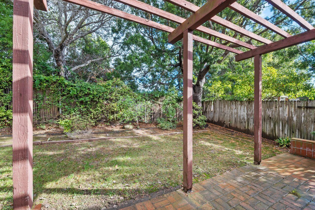 438 Seaview Road Montecito, CA 93108 - Photo 4 of 5 a backyard of a house with lots of green space